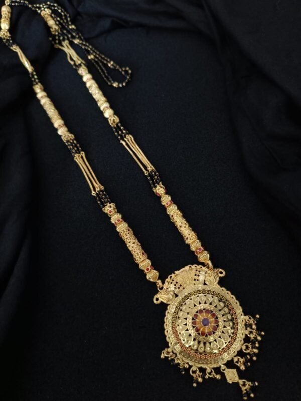 new forming mangalsutra