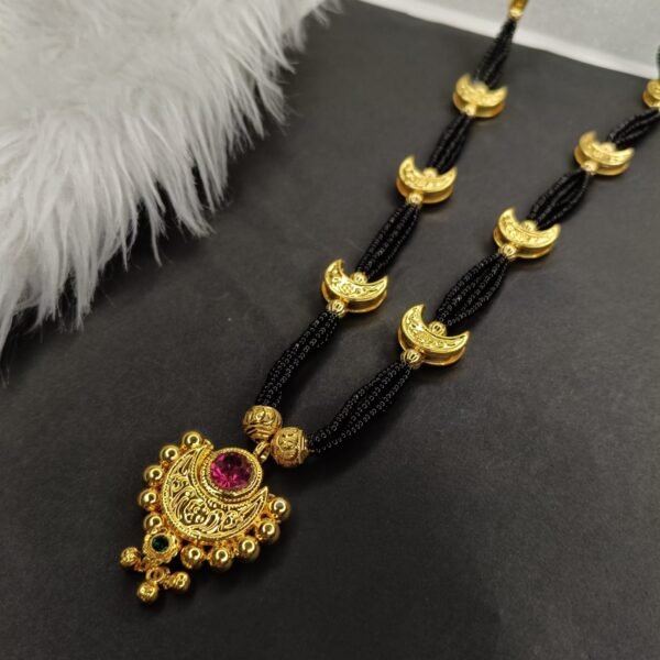 chandrakor mangalsutra