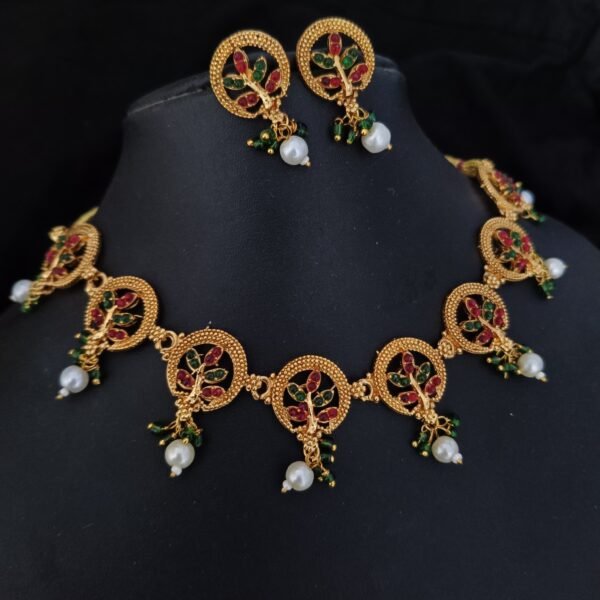 temple choker